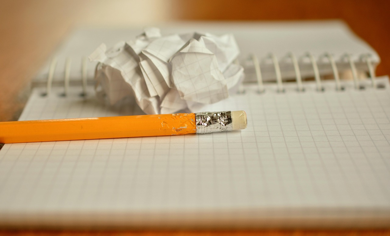 Inside making a complete checklist: notes, examples and checks
